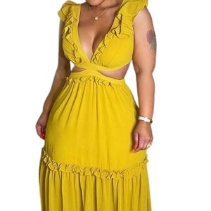 LACE UP WOVEN SLEEVELESS MAXI DRESS BACK DETAIL